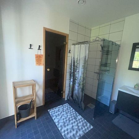 Kopli Puhkemaja Saaremaal Villa Kasti  Buitenkant foto