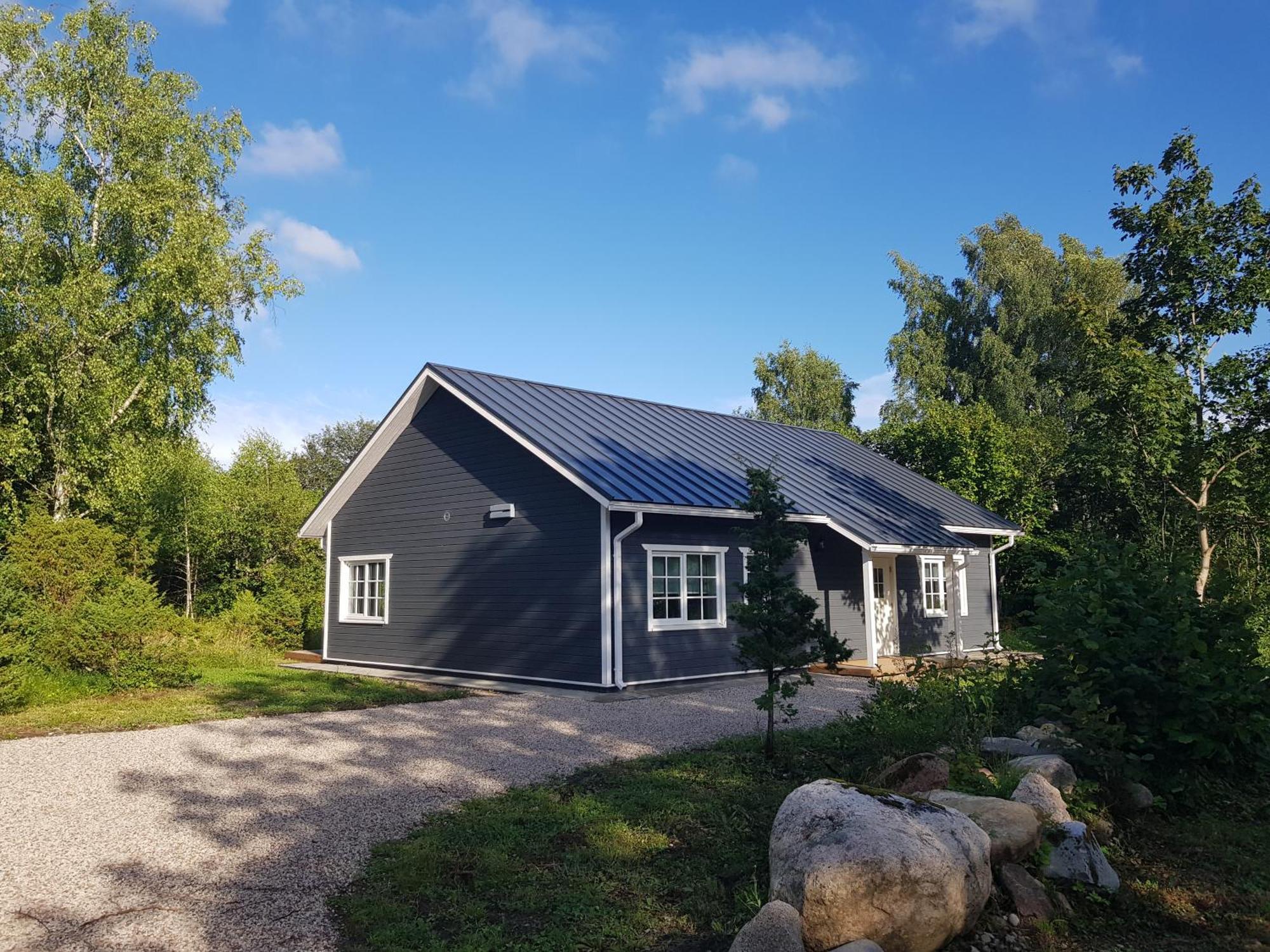 Kopli Puhkemaja Saaremaal Villa Kasti  Buitenkant foto