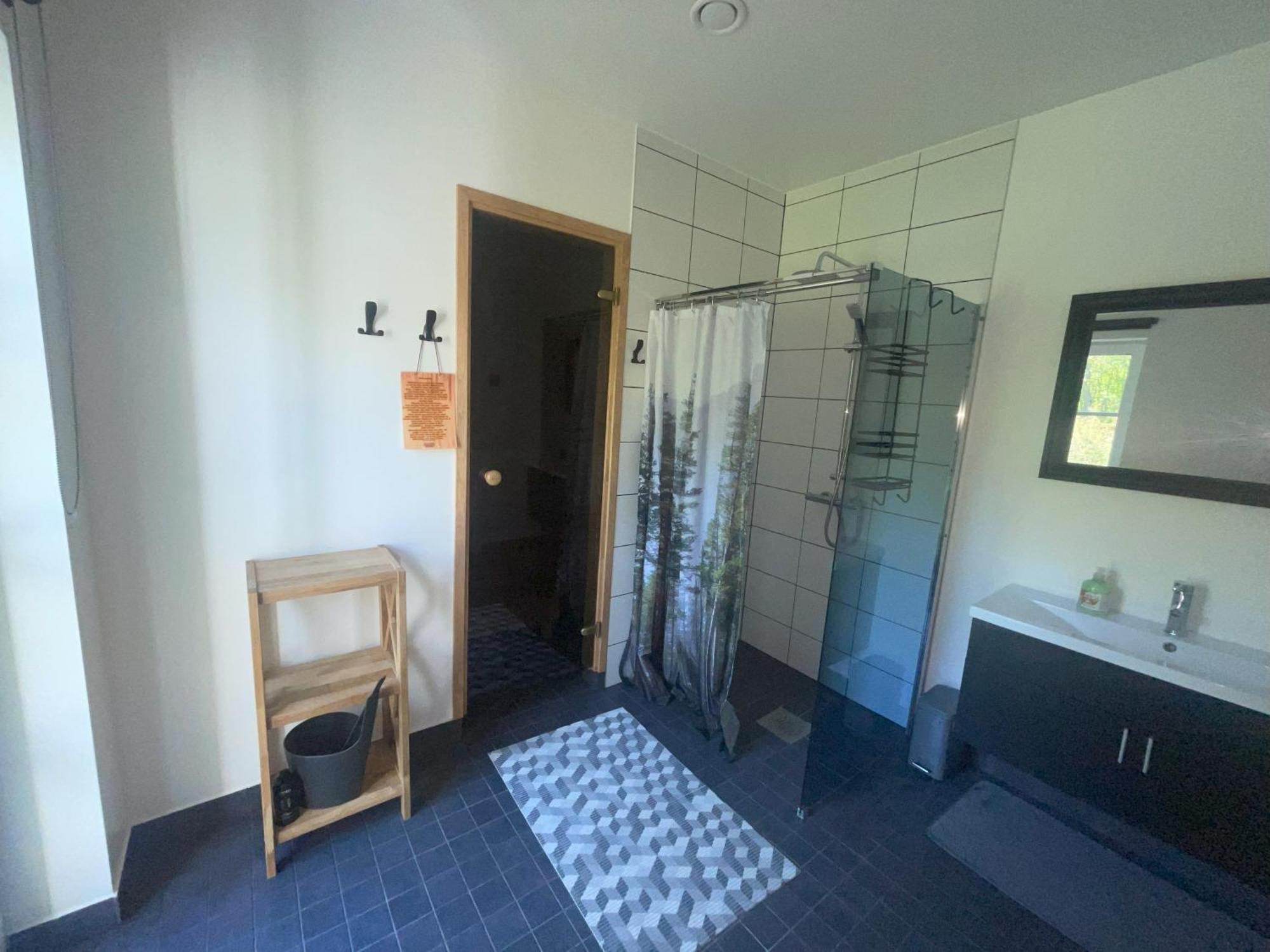 Kopli Puhkemaja Saaremaal Villa Kasti  Buitenkant foto