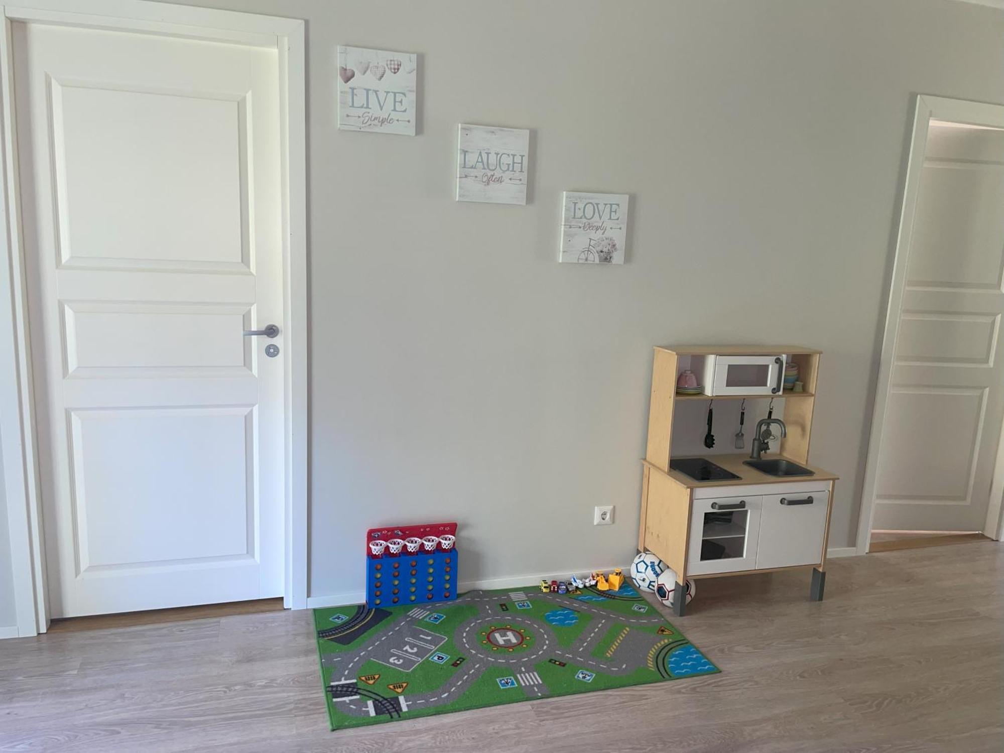 Kopli Puhkemaja Saaremaal Villa Kasti  Buitenkant foto
