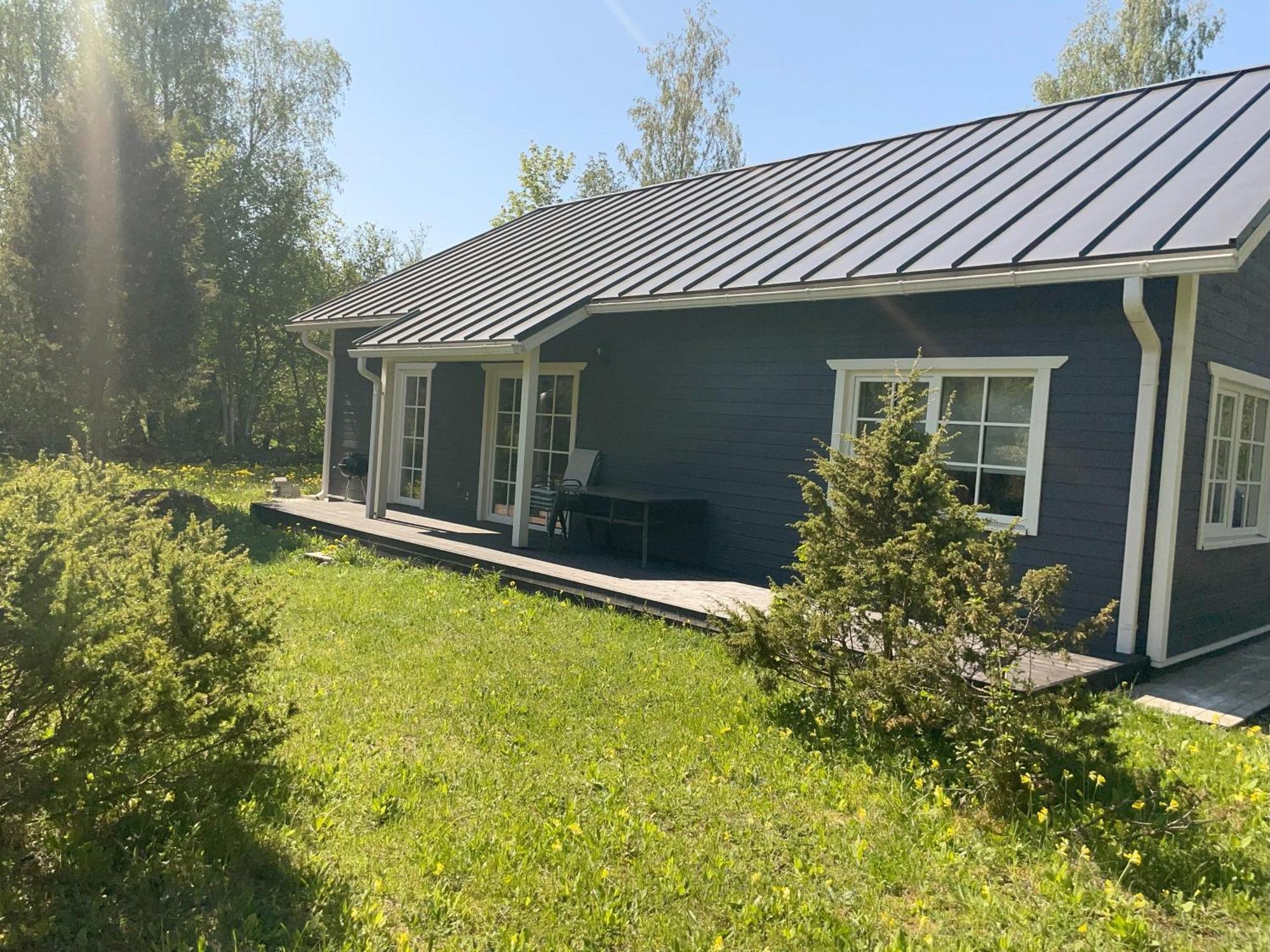 Kopli Puhkemaja Saaremaal Villa Kasti  Buitenkant foto