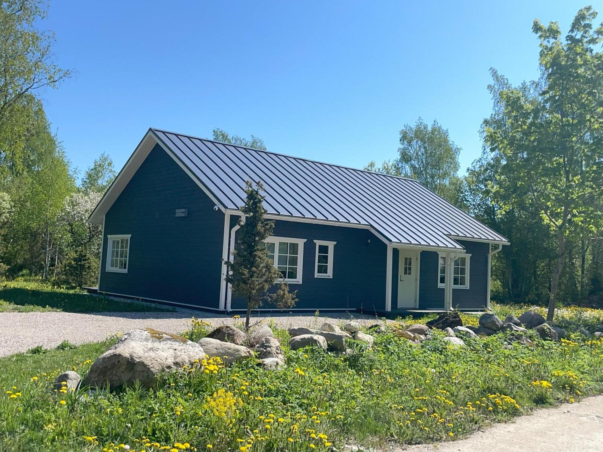 Kopli Puhkemaja Saaremaal Villa Kasti  Buitenkant foto